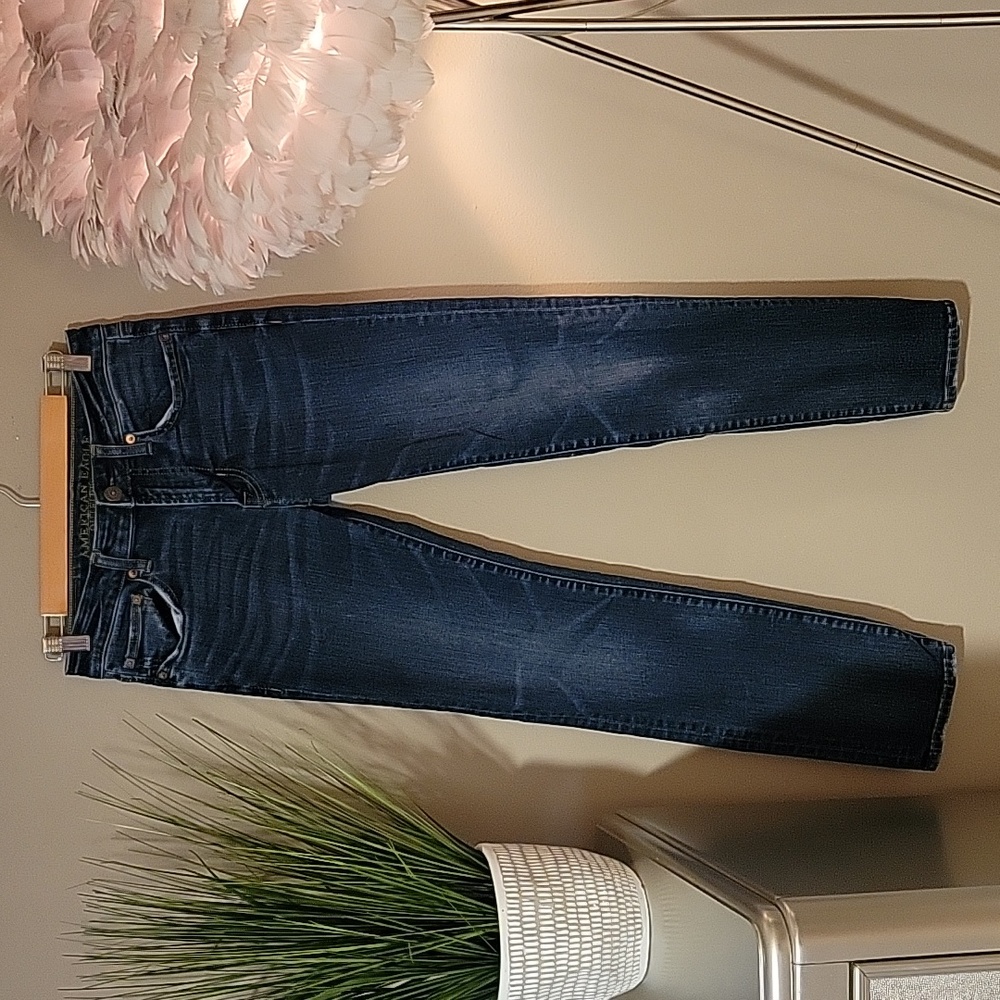 American Eagle 28x32 Jeans